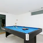 Waterfall - Clever Details, Luxury, 5min Walking From The Center Βίλα *