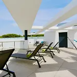 Βίλα Waterfall - Clever Details, Luxury, 5min Walking From The Center *