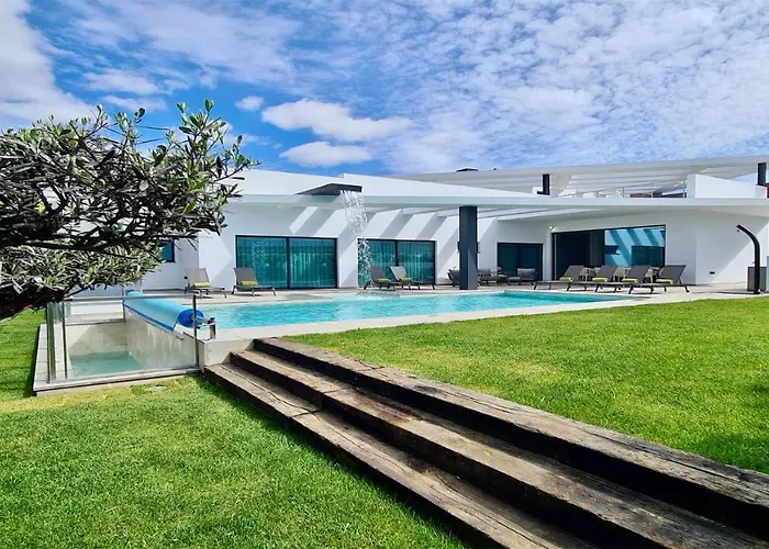 Villa Waterfall - Clever Details, Luxury, 5min Walking From The Center *