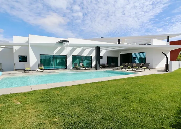 Waterfall - Clever Details, Luxury, 5min Walking From The Center