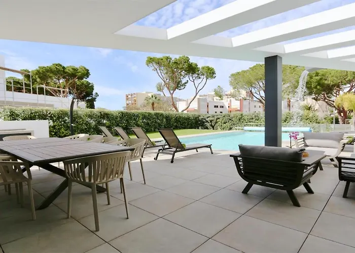 Villa Waterfall - Clever Details, Luxury, 5min Walking From The Center