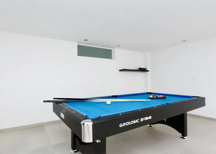 Villa Waterfall - Clever Details, Luxury, 5min Walking From The Center Vilamoura