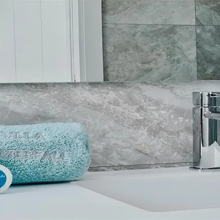 Waterfall - Clever Details, Luxury, 5min Walking From The Center