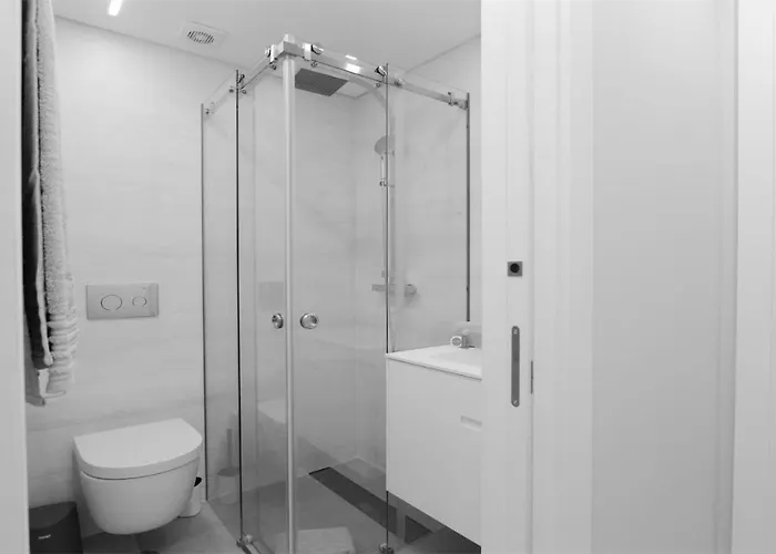 Vila Waterfall - Clever Details, Luxury, 5min Walking From The Center Vilamoura