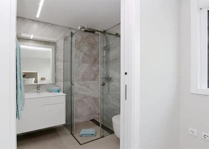 Vila Waterfall - Clever Details, Luxury, 5min Walking From The Center *