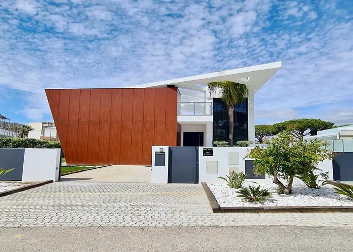 Vila Waterfall - Clever Details, Luxury, 5min Walking From The Center Vilamoura