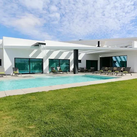 Waterfall - Clever Details, Luxury, 5min Walking From The Center