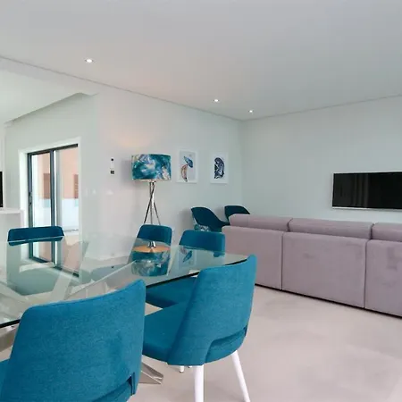 Villa Waterfall - Clever Details, Luxury, 5min Walking From The Center Vilamoura