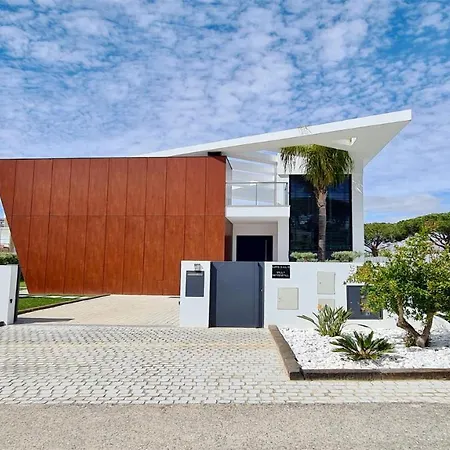 Villa Waterfall - Clever Details, Luxury, 5min Walking From The Center Vilamoura