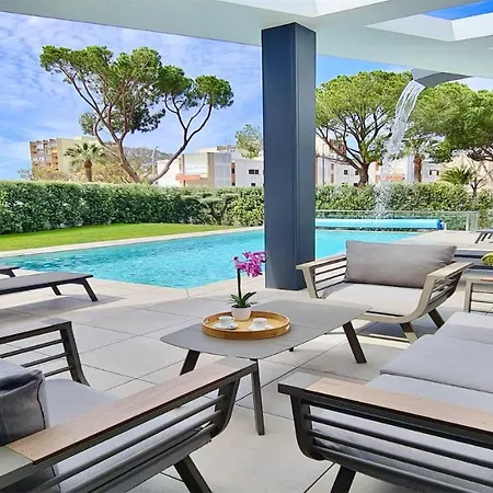 Waterfall - Clever Details, Luxury, 5min Walking From The Center * וילהמורה