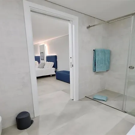 Waterfall - Clever Details, Luxury, 5min Walking From The Center