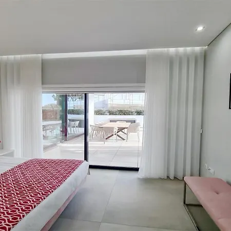 Villa Waterfall - Clever Details, Luxury, 5min Walking From The Center Vilamoura