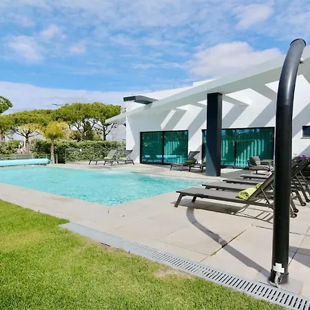 Waterfall - Clever Details, Luxury, 5min Walking From The Center